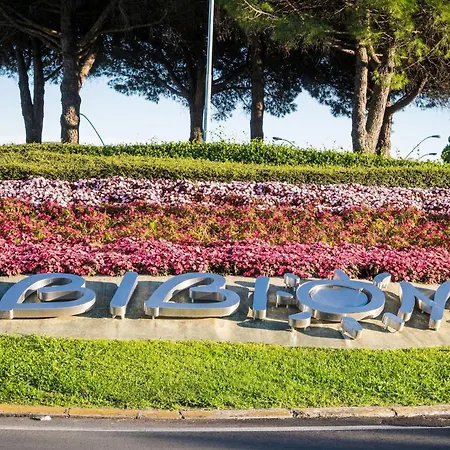 Apartament Colourful Flat With Balcony In - Beahost Bibione